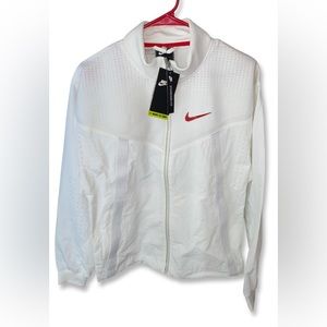 Size Small- Nike Sportswear Men’s Jacket CU3818-100 $400